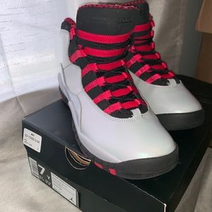 Jordan 10 wolf grey/black legion